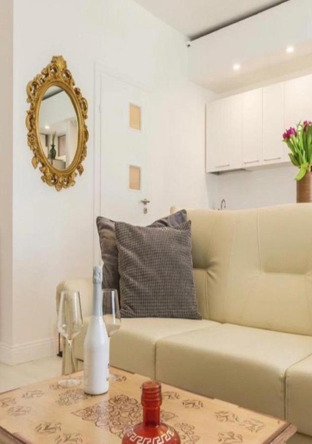 Luxourious Cosy Place Bukarest Eksteriør billede