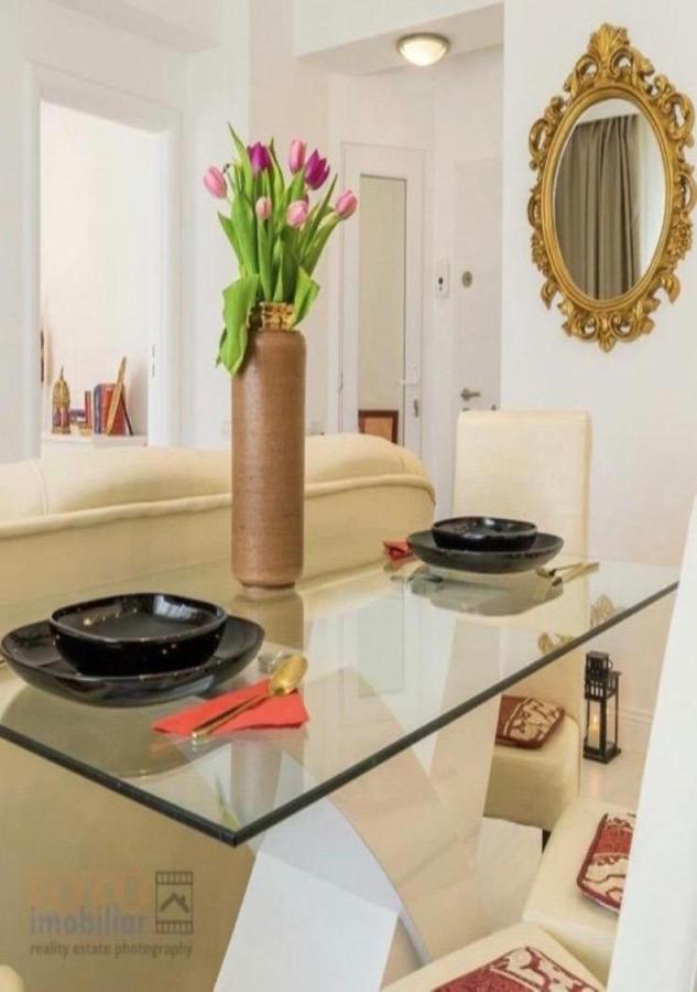 Luxourious Cosy Place Bukarest Eksteriør billede